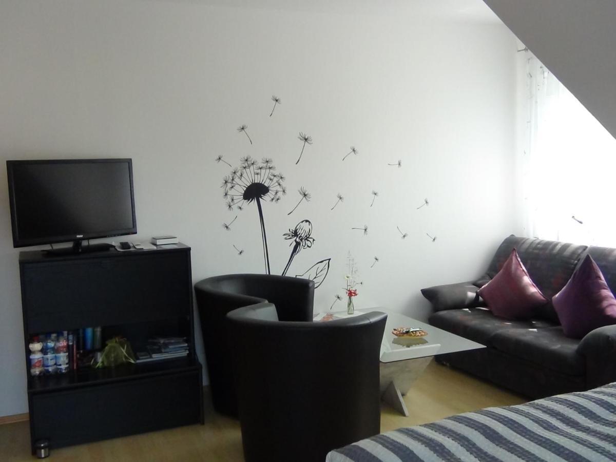 Haus Erika Am Weg Bed & Breakfast Kesswil ห้อง รูปภาพ