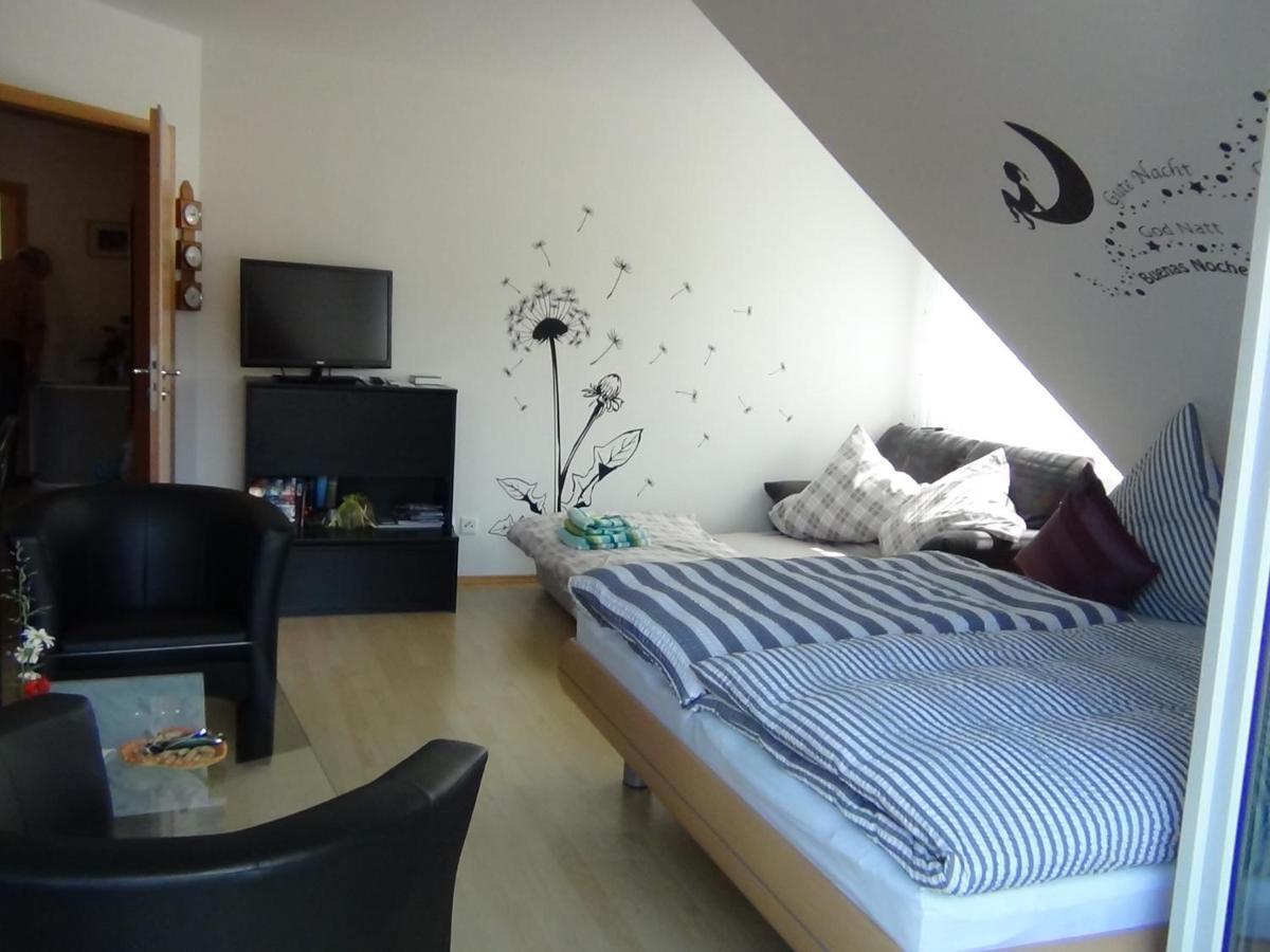 Haus Erika Am Weg Bed & Breakfast Kesswil ห้อง รูปภาพ